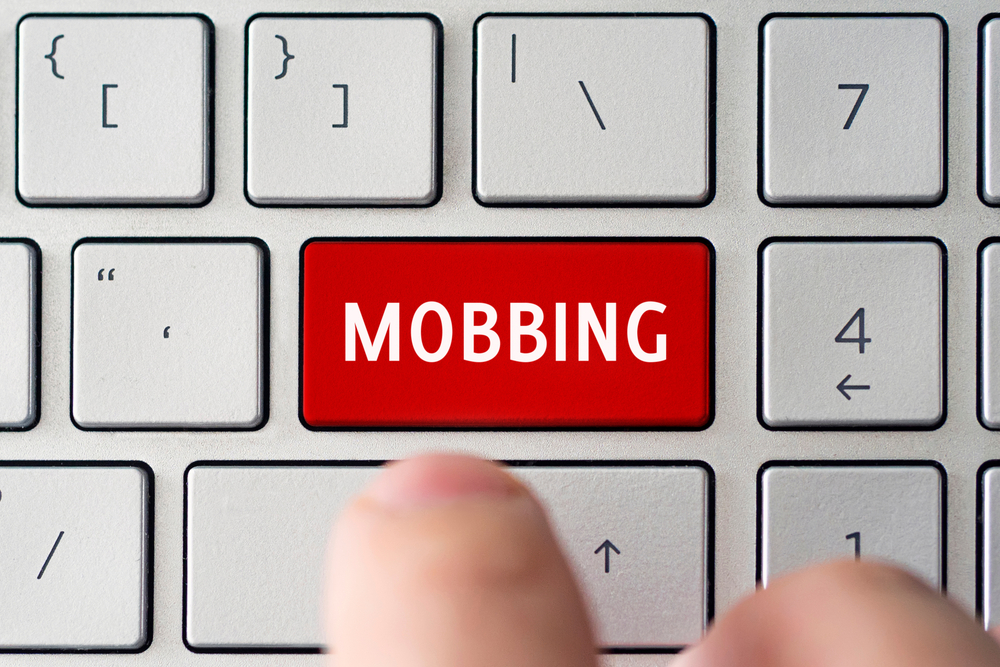 cyber mobbing